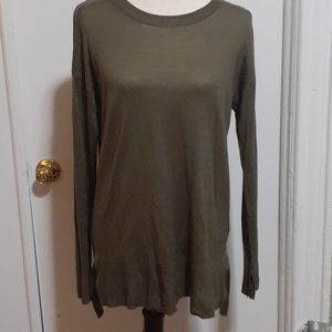 Suzy Shier Hi Low Top medium